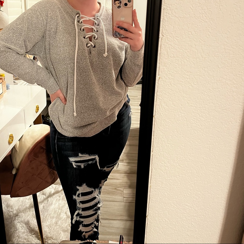 ✨Gray Light Sweater from Pink✨